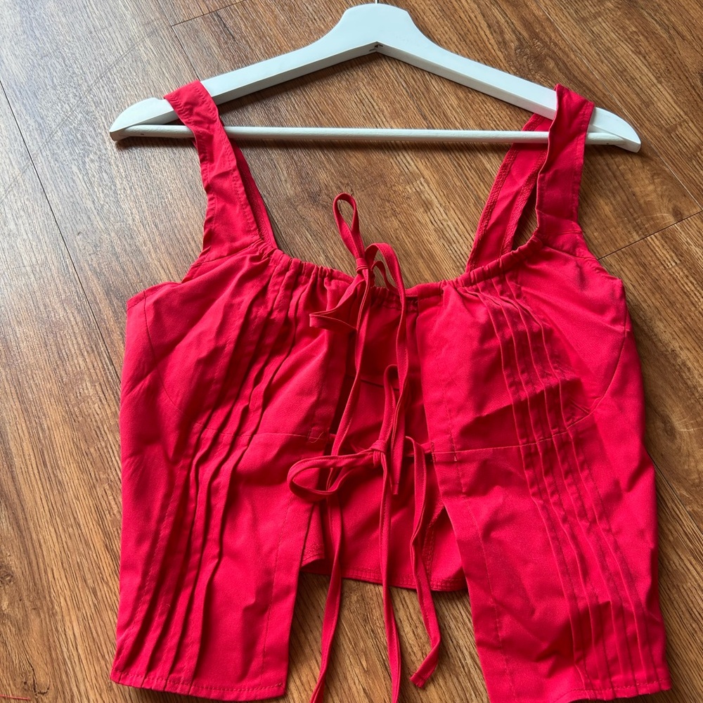 SHEIN Red Tie-Front Tank Top